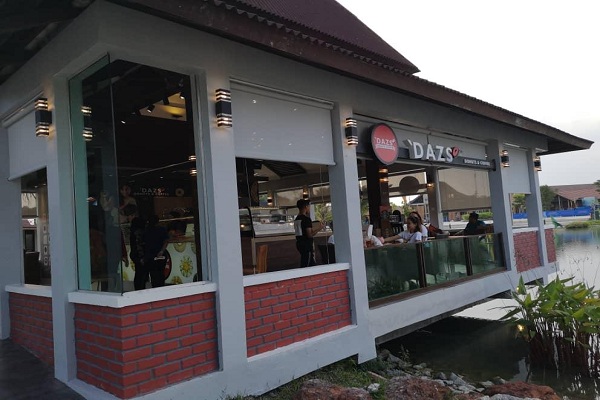 'DAZS DONUTS & COFFEE @ DESARU COAST